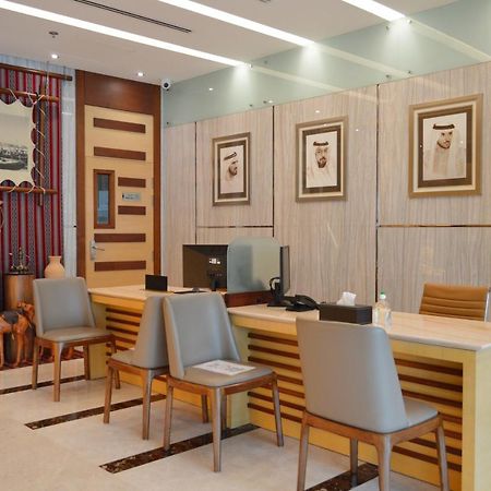 Tulip Al Barsha Hotel Apartment Dubai Eksteriør bilde