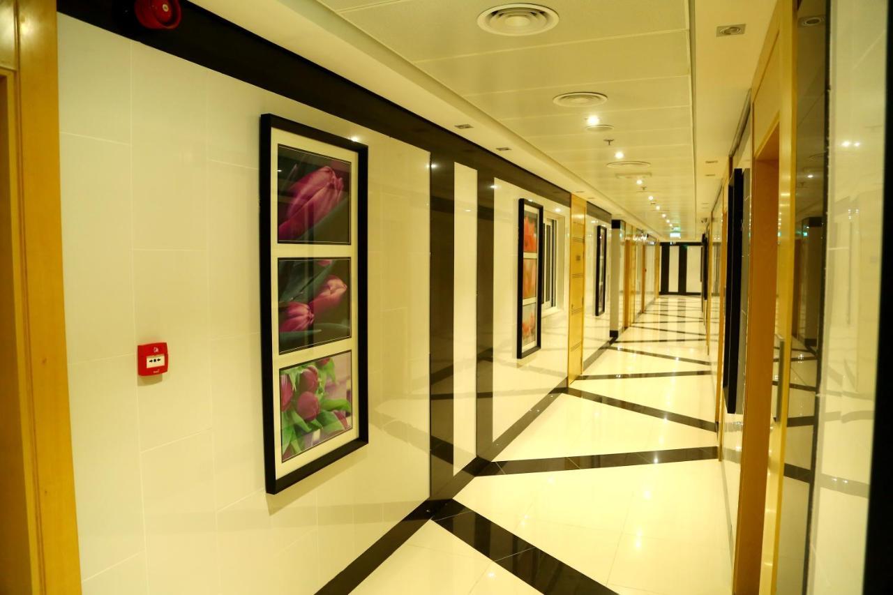 Tulip Al Barsha Hotel Apartment Dubai Eksteriør bilde