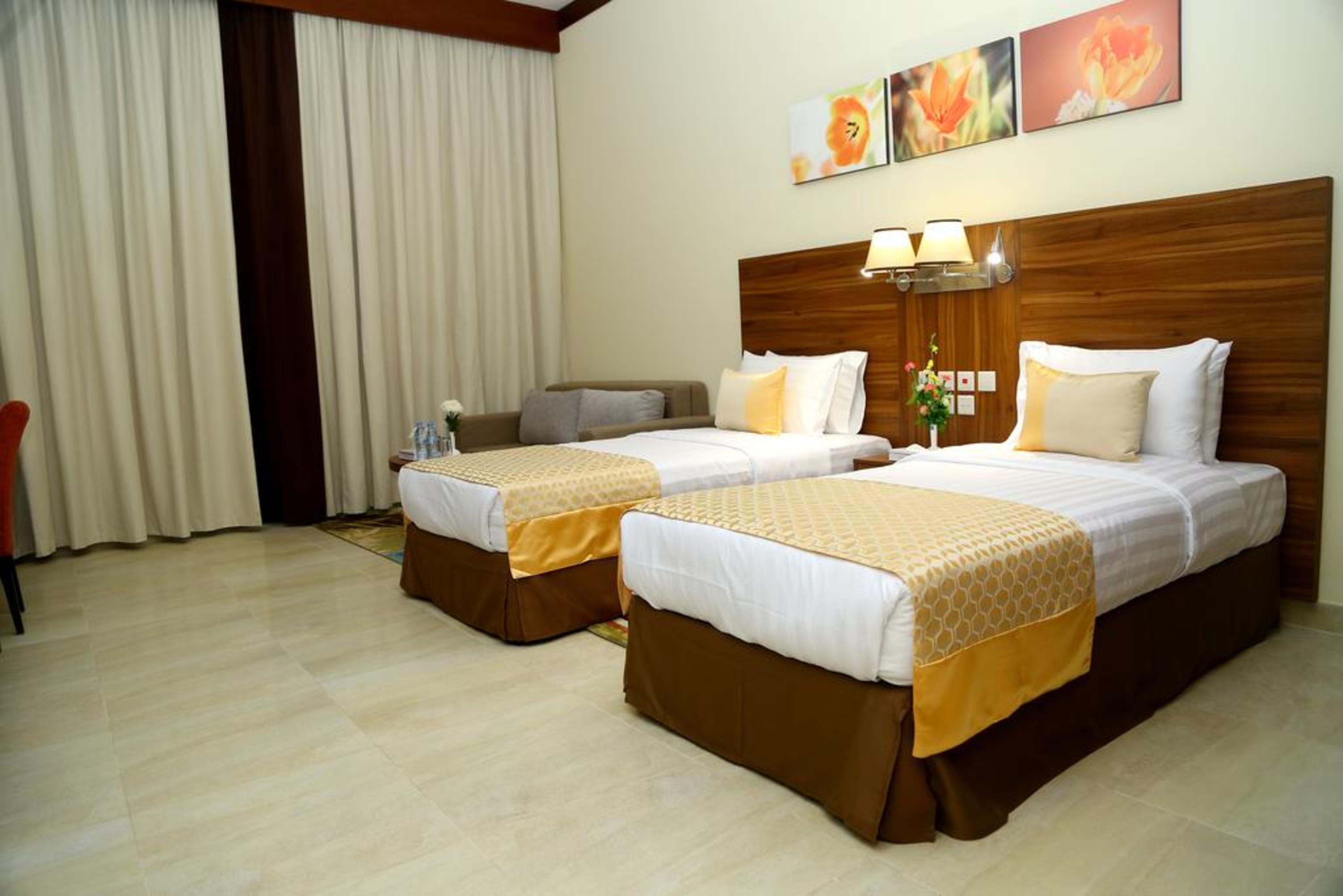 Tulip Al Barsha Hotel Apartment Dubai Eksteriør bilde