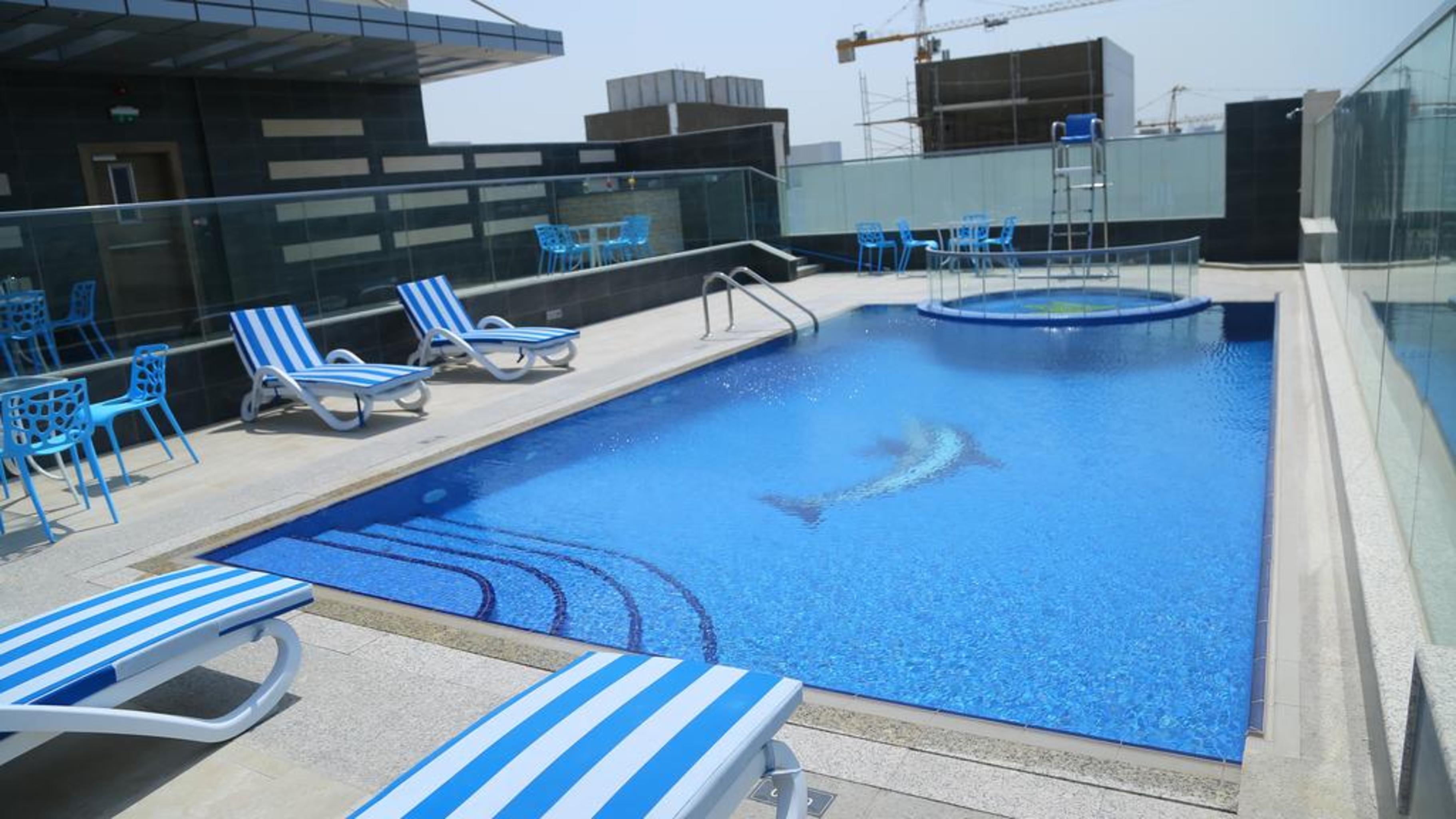 Tulip Al Barsha Hotel Apartment Dubai Eksteriør bilde